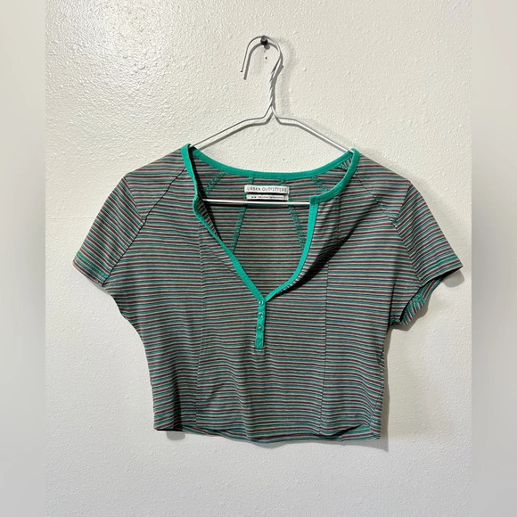 Urban Outfitters Striped Button Crop Top - Medium - Picture 3 of 6